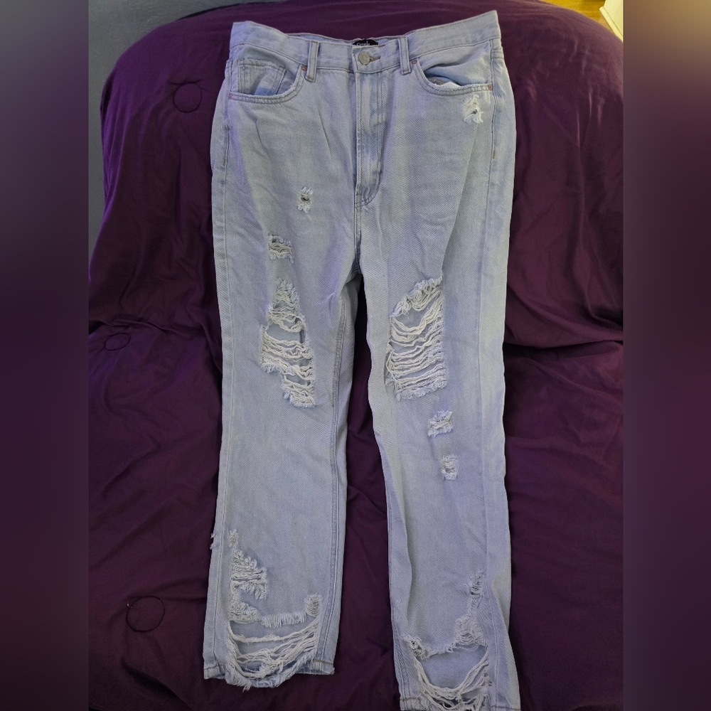 Trendy Distressed Light Blue Boyfriend Jeans Size:9